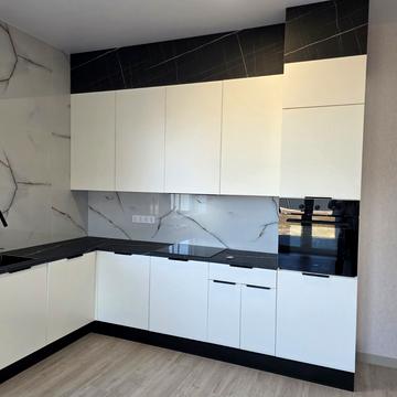 прирічна, 25