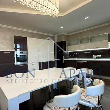 Євгена Коновальця вул. (Щорса), 36-В