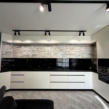 Прорізна вул., 9