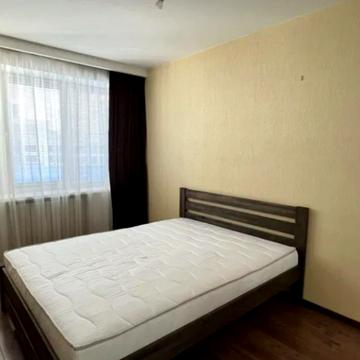 Січеславська наб. (В.І. Леніна), 37