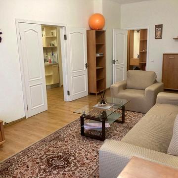 Євгена Коновальця вул. (Щорса), 36-Б