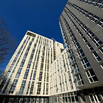 Володимира Янева вул., 25