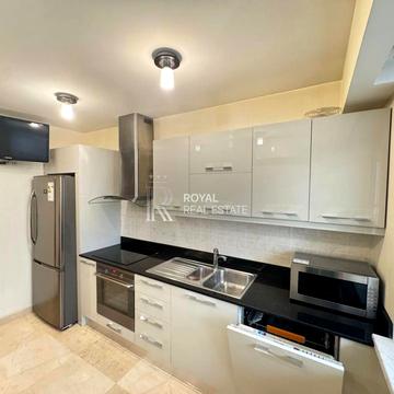 Володимира Івасюка просп. (Героїв Сталінграду), 53-Б