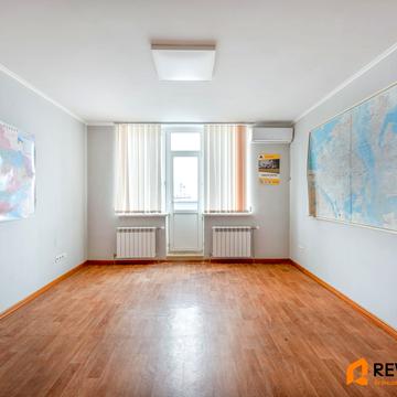 Бориса Гмирі вул., 4