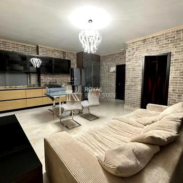 Авіаконструктора Антонова вул., 2-Б