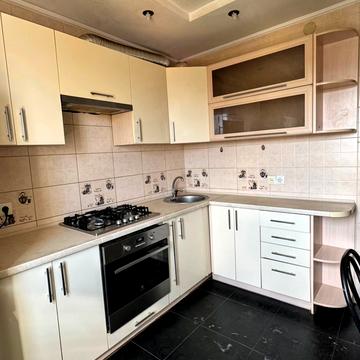 Куропятникова вул., 41а