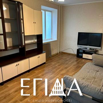 Державності вул., 24 к1