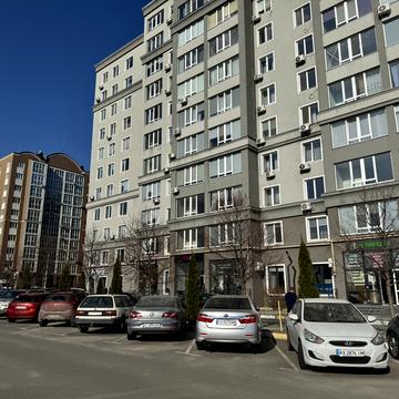 Івана Кожедуба вул., 3