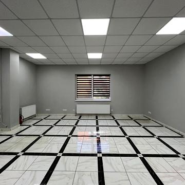 Подільська вул., 93/1