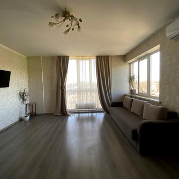 Соборна вул., 1/2