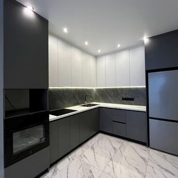 Європейська вул. (Жовтнева), 32