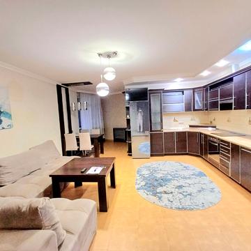 Петра Панча вул., 18б