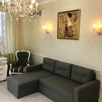 Дніпровська набережна вул., 14-А