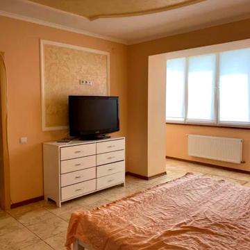 Гната Хоткевича вул., 44г