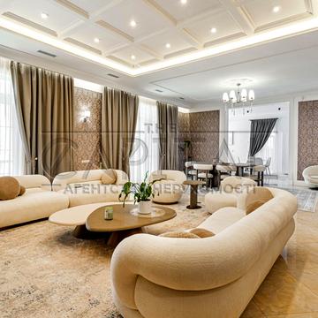 Молодіжна вул., 22