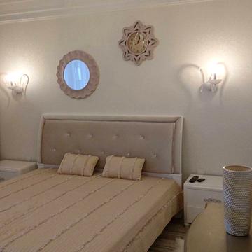 Лесі Українки бульв., 7-Б