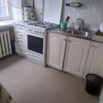 Леоніда Первомайського вул., 9-А