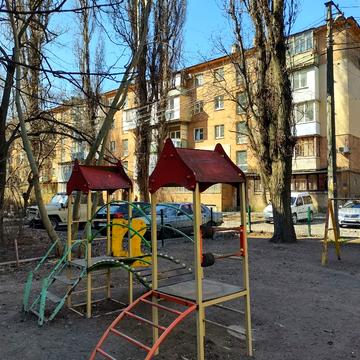 Олексія Вадатурського вул. (Маршала Малиновського), 61/2