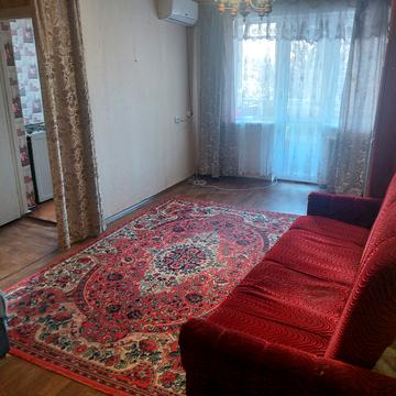 Каденюка вул., 22