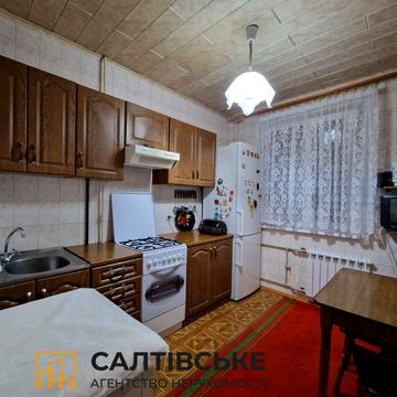 Яни Червоної вул., 13