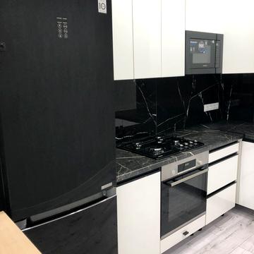 Метробудівників вул., 15