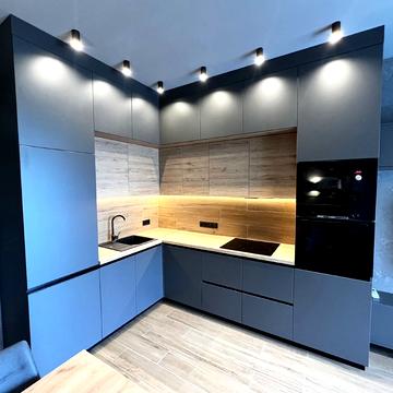 Маячний пров., 7