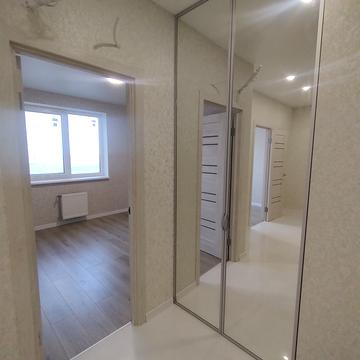 Академіка Сахарова вул., 30