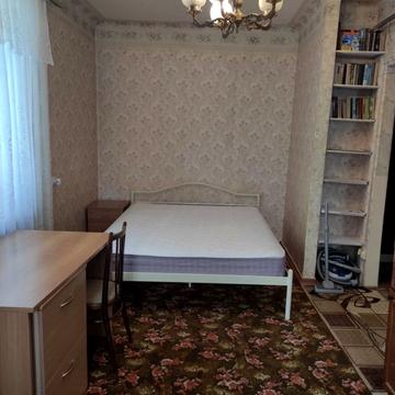 Юрія Глушка вул. (Подвойського), 10