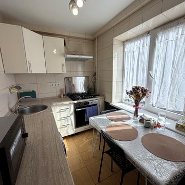 Зодчих вул., 28-А