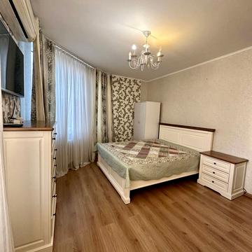 Олени Пчілки вул., 6