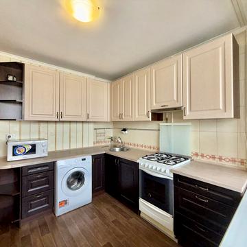 Шолом-Алейхема вул., 8