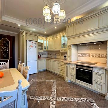 Інститутська вул., 18-А