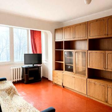 Оболонський просп., 5