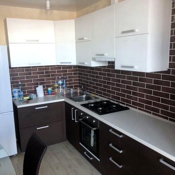 Сімейна вул., 6