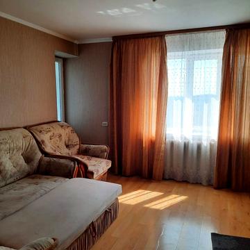 Леха Качинського вул. (Черняховського), 10а