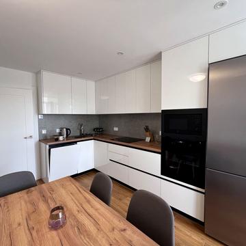 Залізнична вул., 9-Н