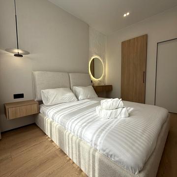 Генуезька вул., (Будинок 2)