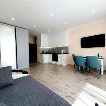 Соборності просп. (Воззєднання), 17 к2