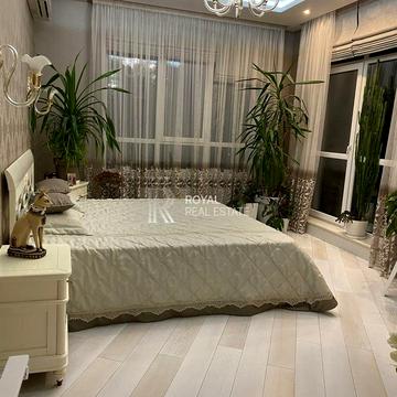 Джона Маккейна вул. (Івана Кудрі), 7