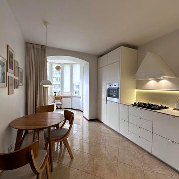 Генерала Миколи Юнаківа вул., 9ж