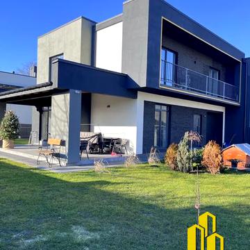 Грушевського, 2 Е