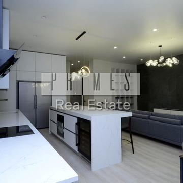 Антоновича вул. (Горького), 118/9