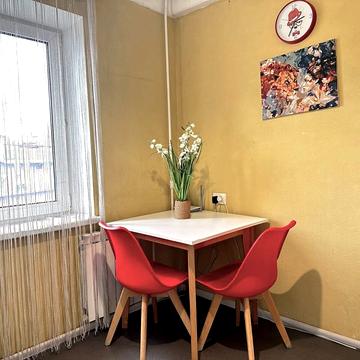 Оболонський просп., 31