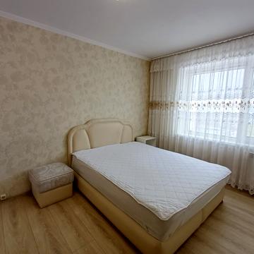 Миколи Бажана просп., 28-А