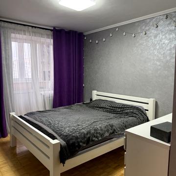 Героїв Десантників вул., 15