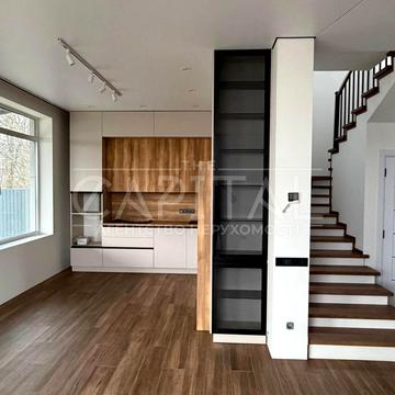 молодіжна, 2