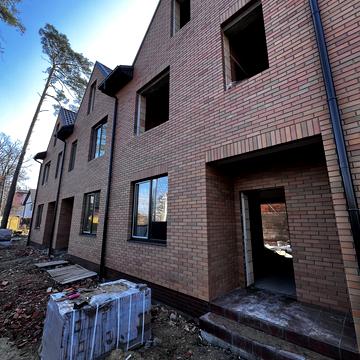 Висока вул., 10-Б