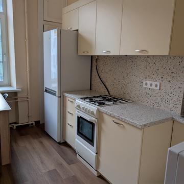 Михайла Коцюбинського вул., 9