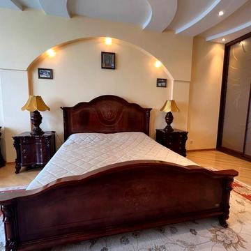 Молдовська вул. (Молдавська), 2