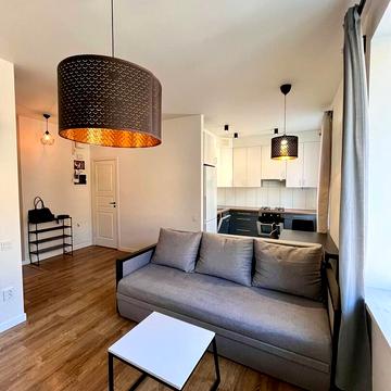 Максима Кривоноса вул., 8